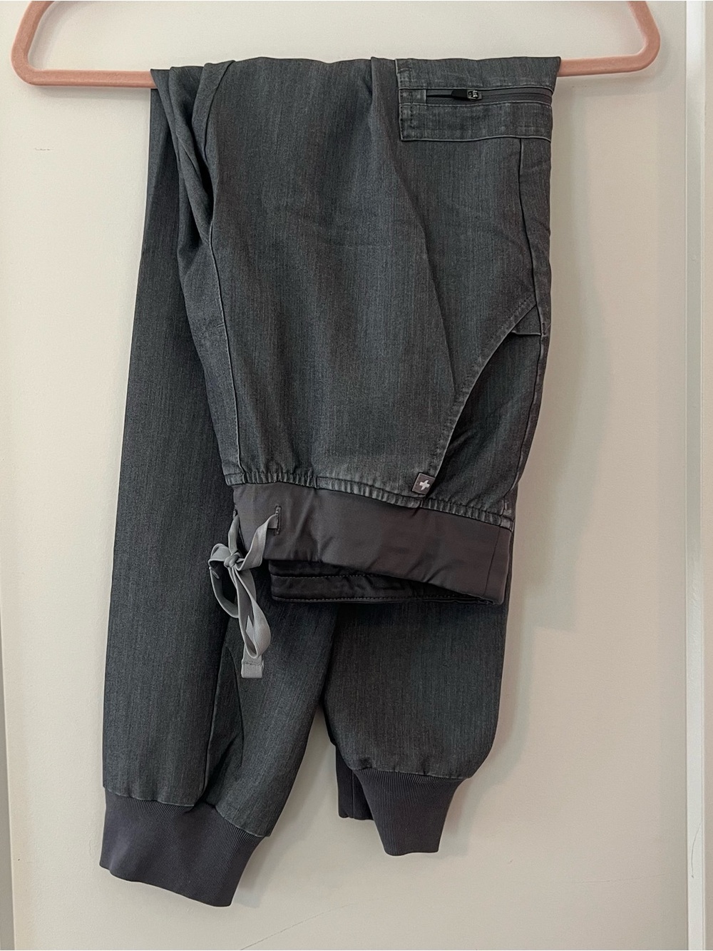 FIGS Graphite Zamora Jogger Srub Pants